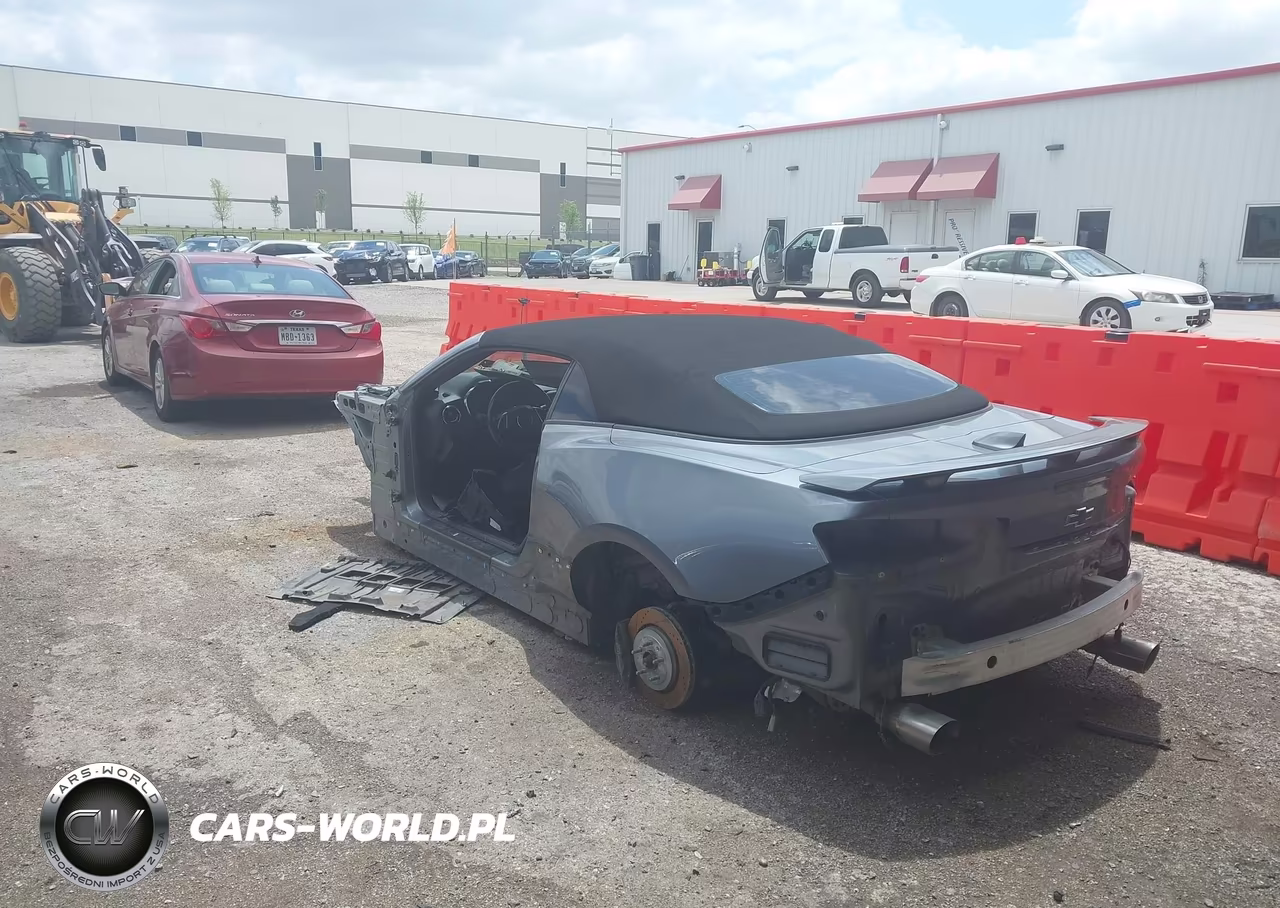 2019 Chevrolet Camaro 2Ss VIN:1G1FH3D79K0138904 - 3
