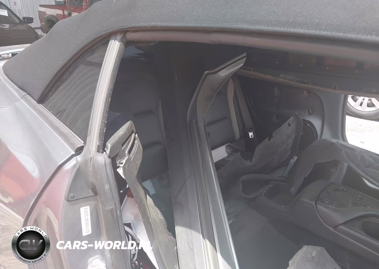 2019 Chevrolet Camaro 2Ss VIN:1G1FH3D79K0138904 - 8