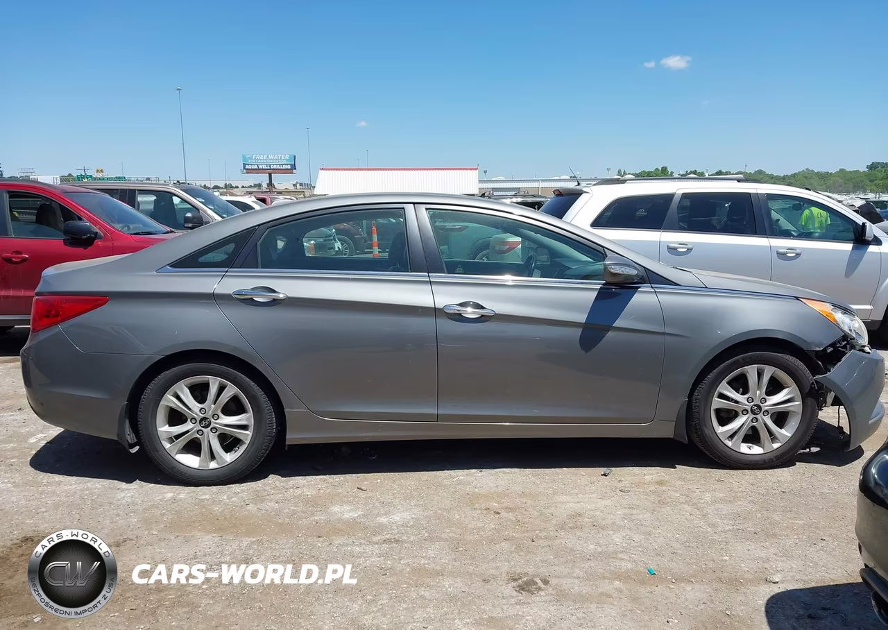 2013 Hyundai Sonata Limited VIN:5NPEC4AC6DH583907 - 13