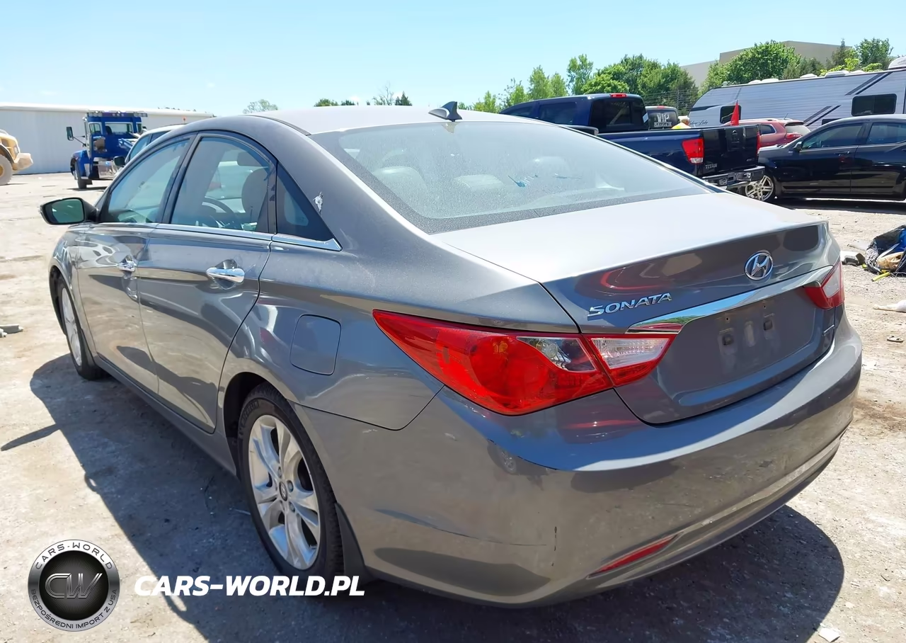 2013 Hyundai Sonata Limited VIN:5NPEC4AC6DH583907 - 3
