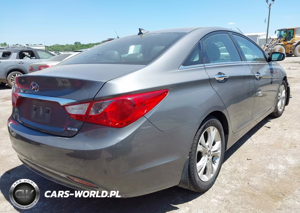 2013 Hyundai Sonata Limited VIN:5NPEC4AC6DH583907 - 4