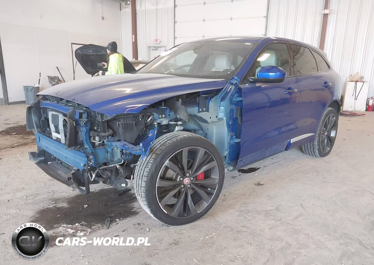 2017 Jaguar F-Pace First Edition VIN:SADCP2BV0HA050436 - 2