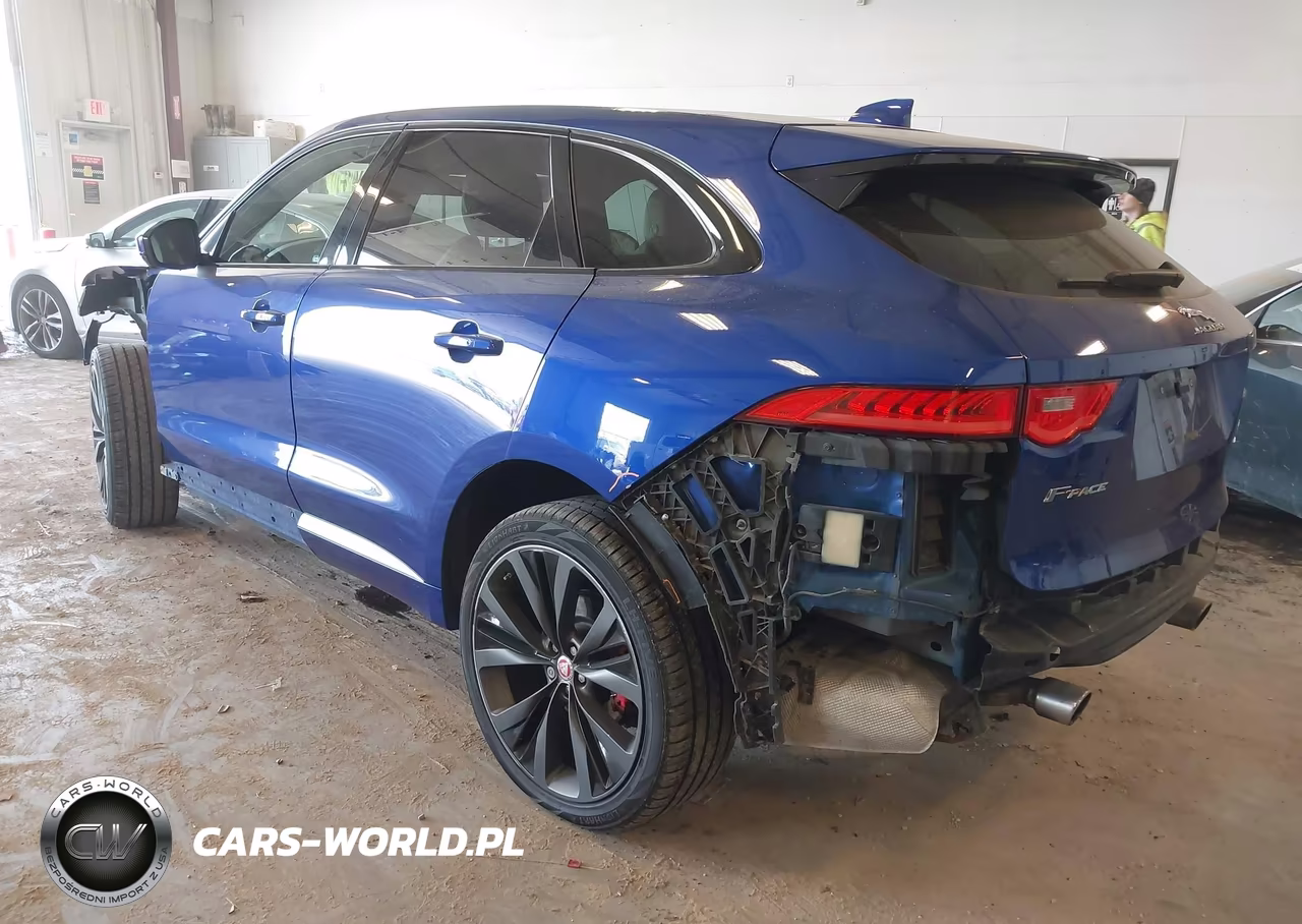 2017 Jaguar F-Pace First Edition VIN:SADCP2BV0HA050436 - 3