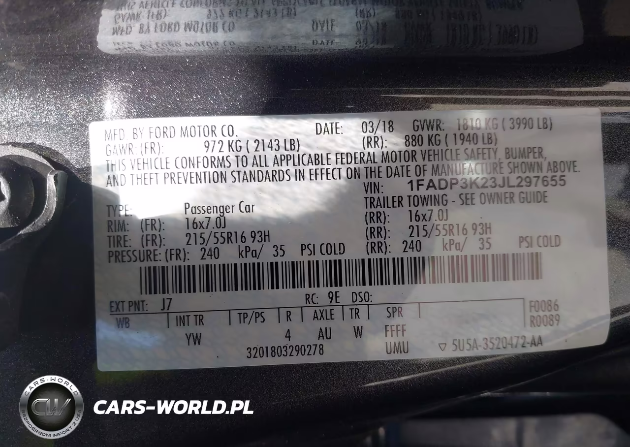 2018 Ford Focus Se VIN:1FADP3K23JL297655 - 9