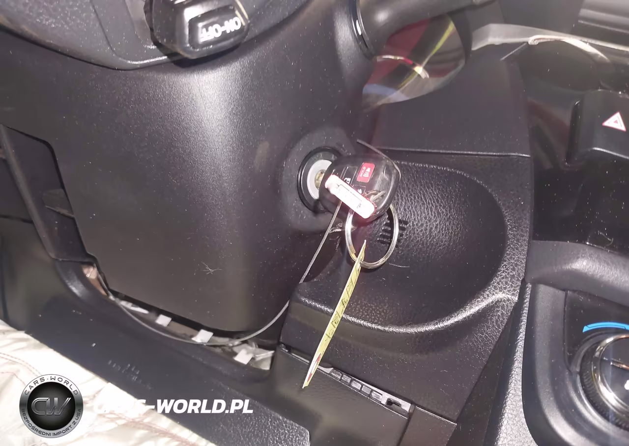 2015 Toyota Corolla Le VIN:2T1BURHEXFC426018 - 11