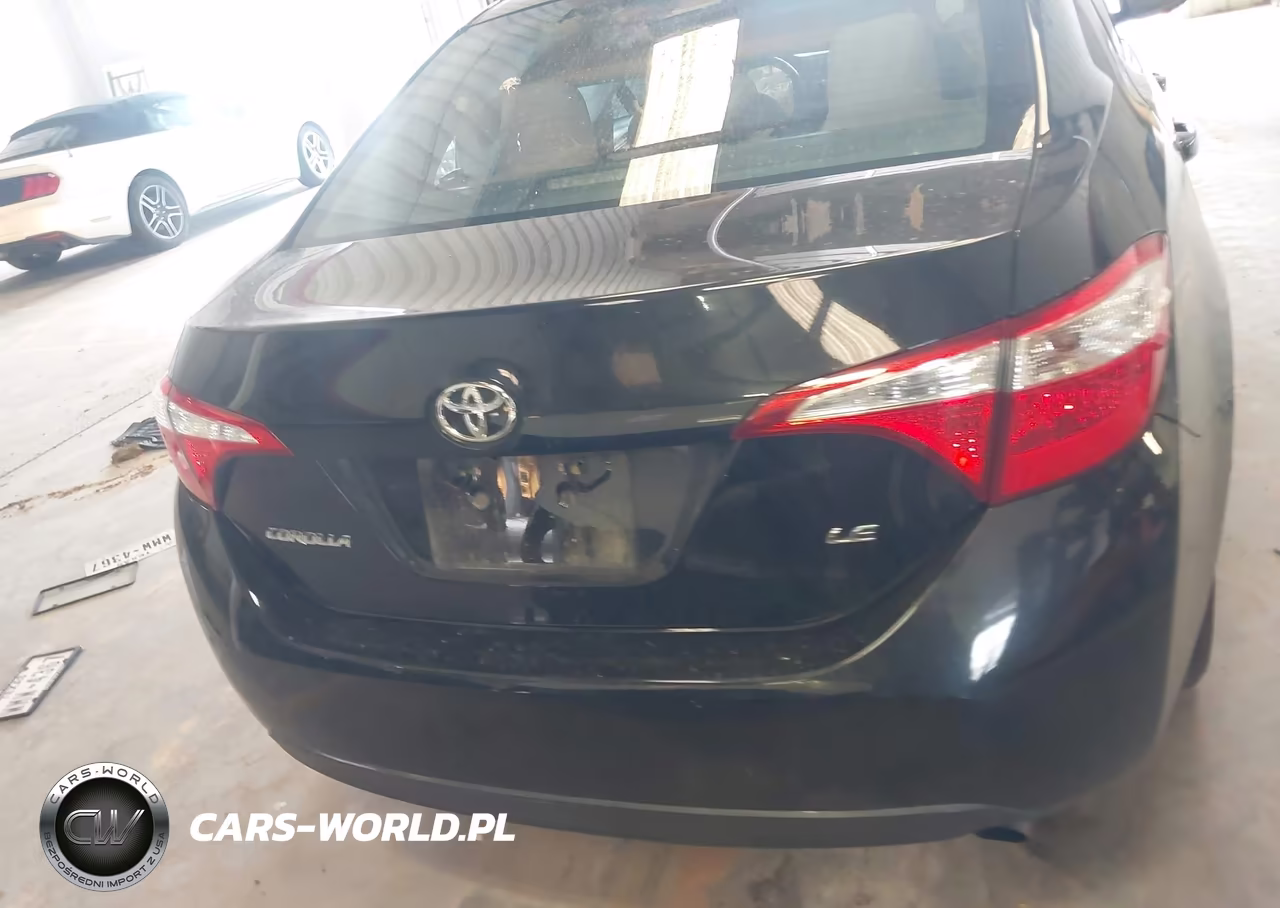 2015 Toyota Corolla Le VIN:2T1BURHEXFC426018 - 16