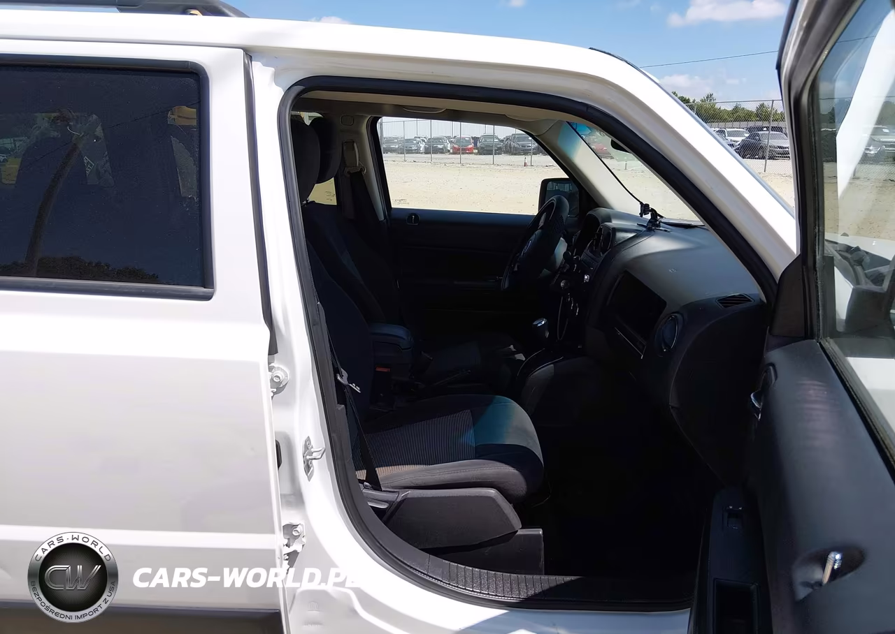 2016 Jeep Patriot Sport VIN:1C4NJPBB7GD642616 - 5