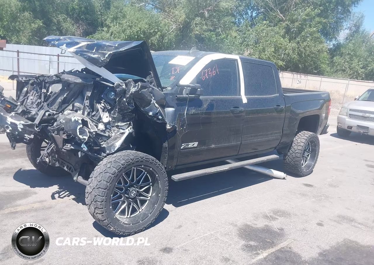 2017 Chevrolet Silverado 1500 2Lt VIN:3GCUKREC7HG311757 - 2