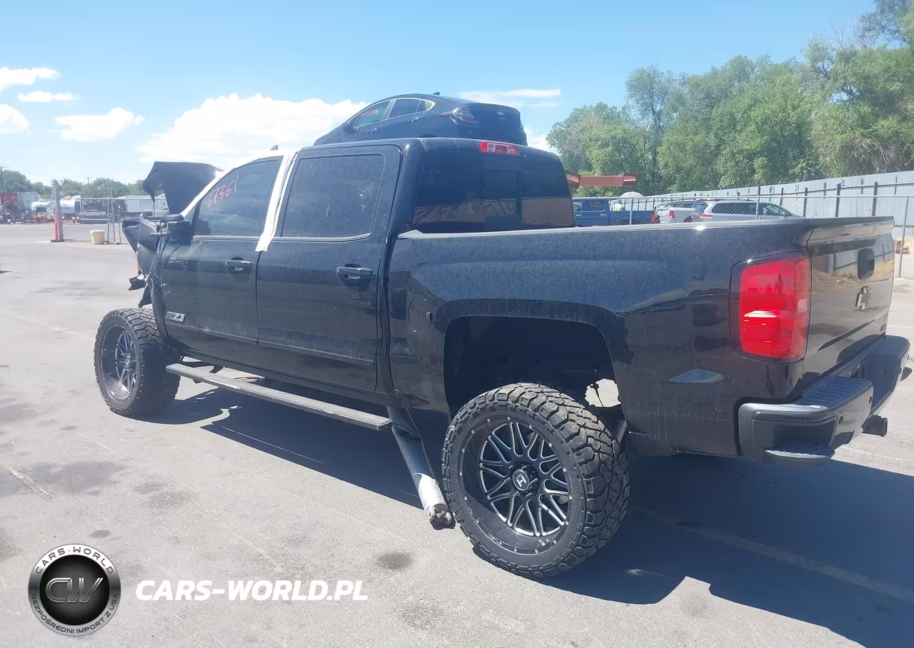 2017 Chevrolet Silverado 1500 2Lt VIN:3GCUKREC7HG311757 - 3