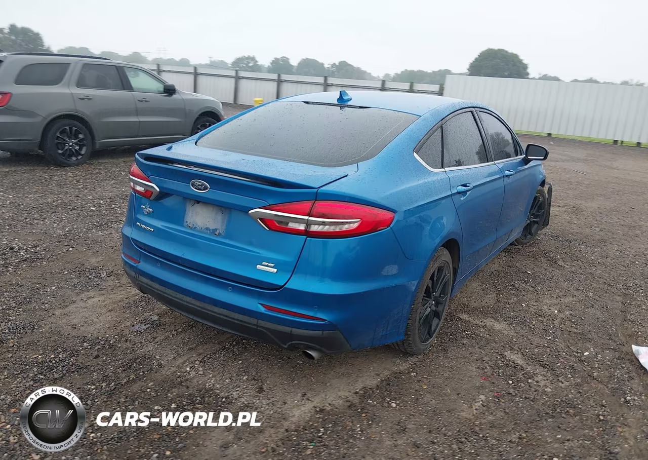2020 Ford Fusion Se VIN:3FA6P0HD0LR255318 - 4