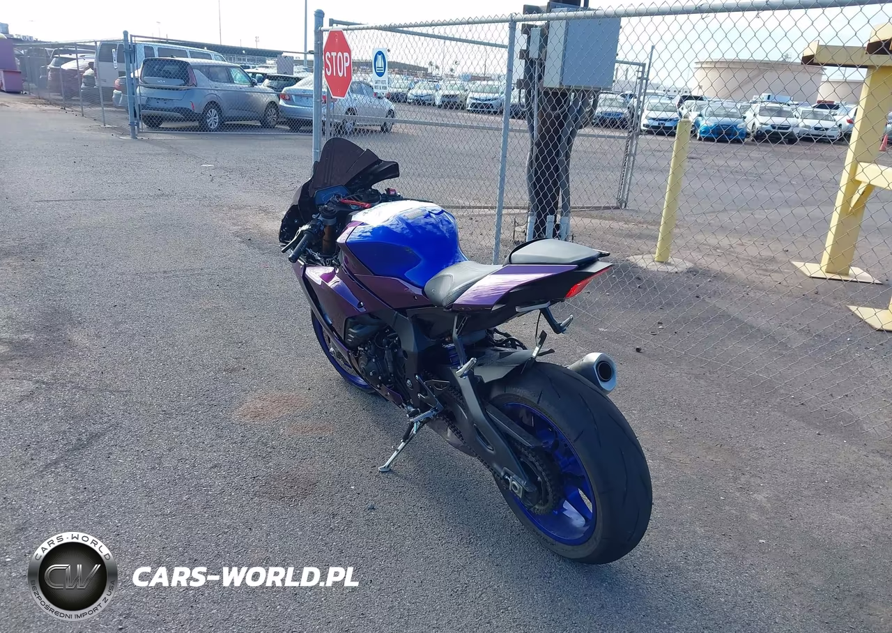 2025 Yamaha Yzf1000 VIN:JYARNA7E0SA000525 - 3
