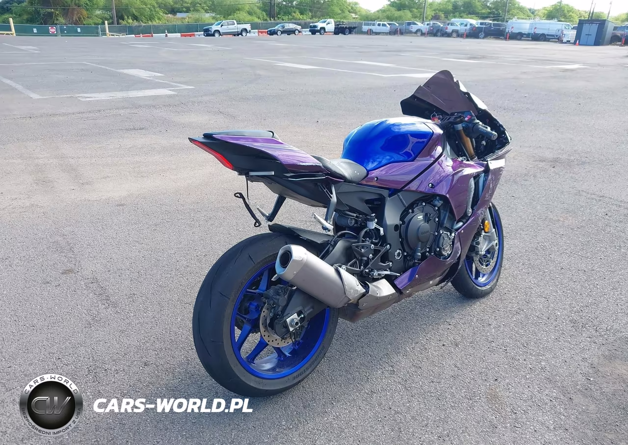 2025 Yamaha Yzf1000 VIN:JYARNA7E0SA000525 - 4