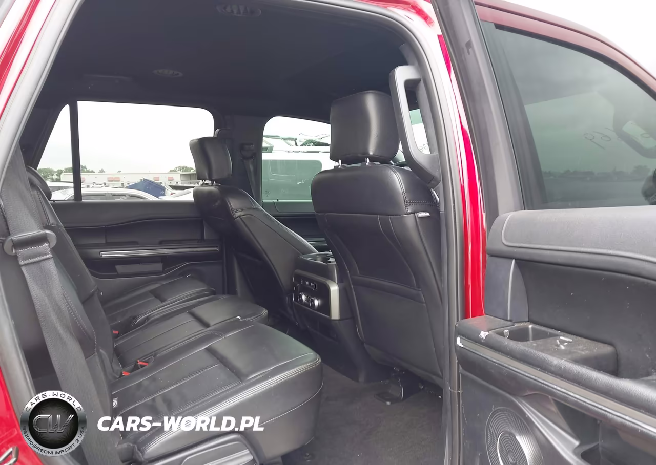 2020 Ford Expedition Xlt VIN:1FMJU1HT5LEA83215 - 8