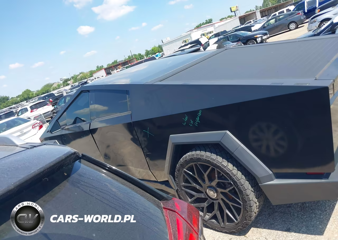 2024 Tesla Cybertruck All-Wheel Drive VIN:7G2CEHED3RA024343 - 14