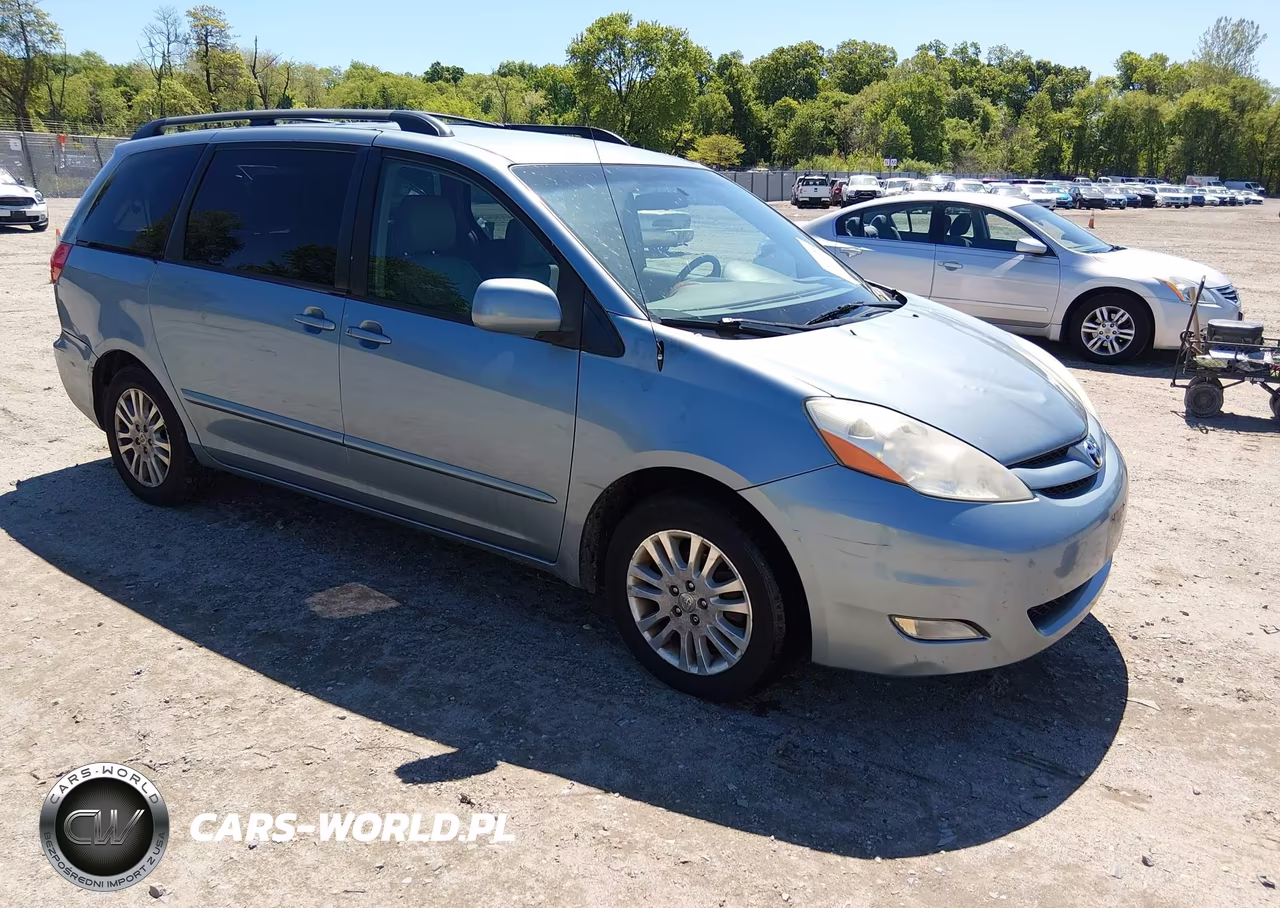 Główne zdjęcie 2010 Toyota Sienna Xle