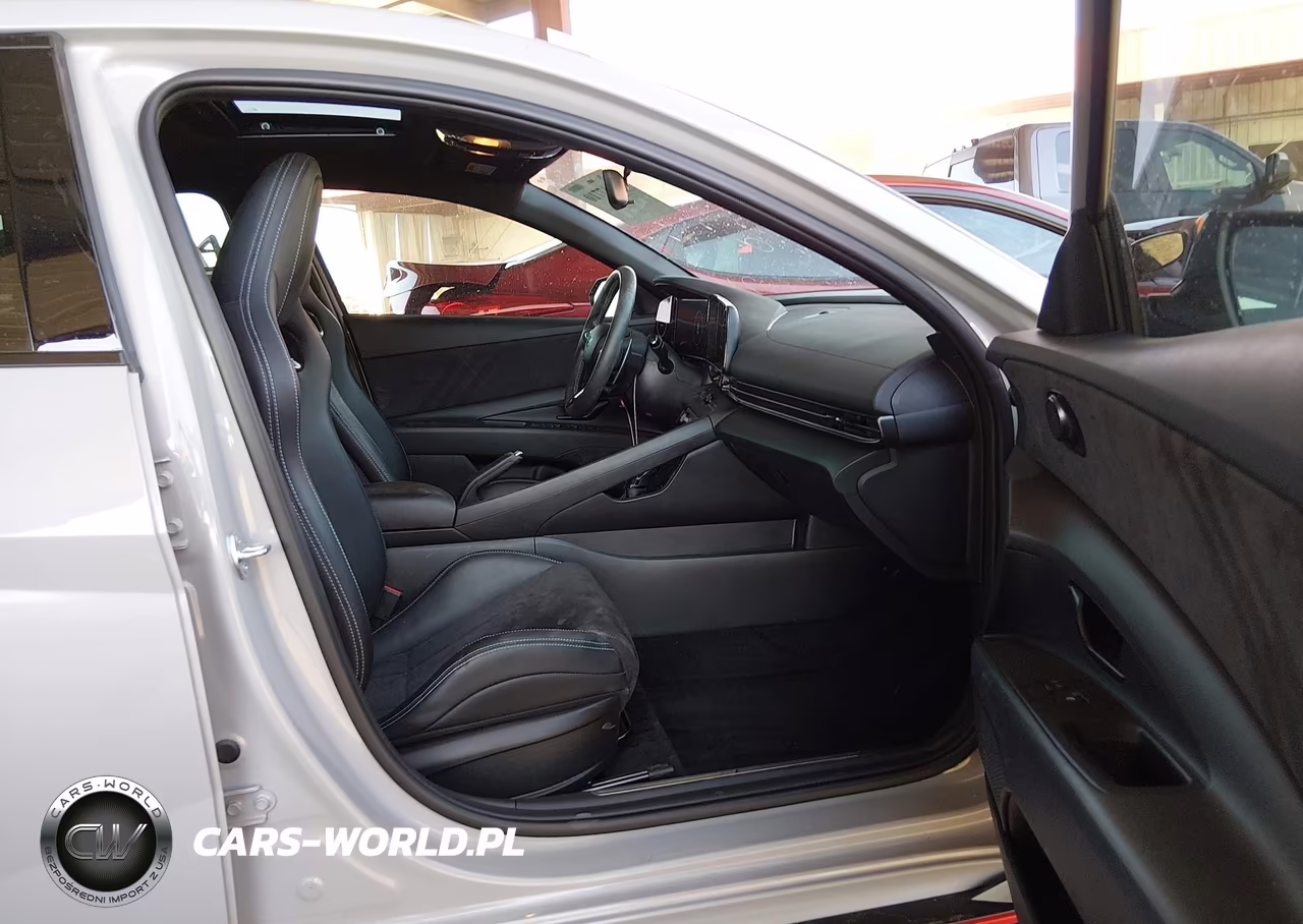 2025 Hyundai Elantra N VIN:KMHLW4DK0SU030556 - 5