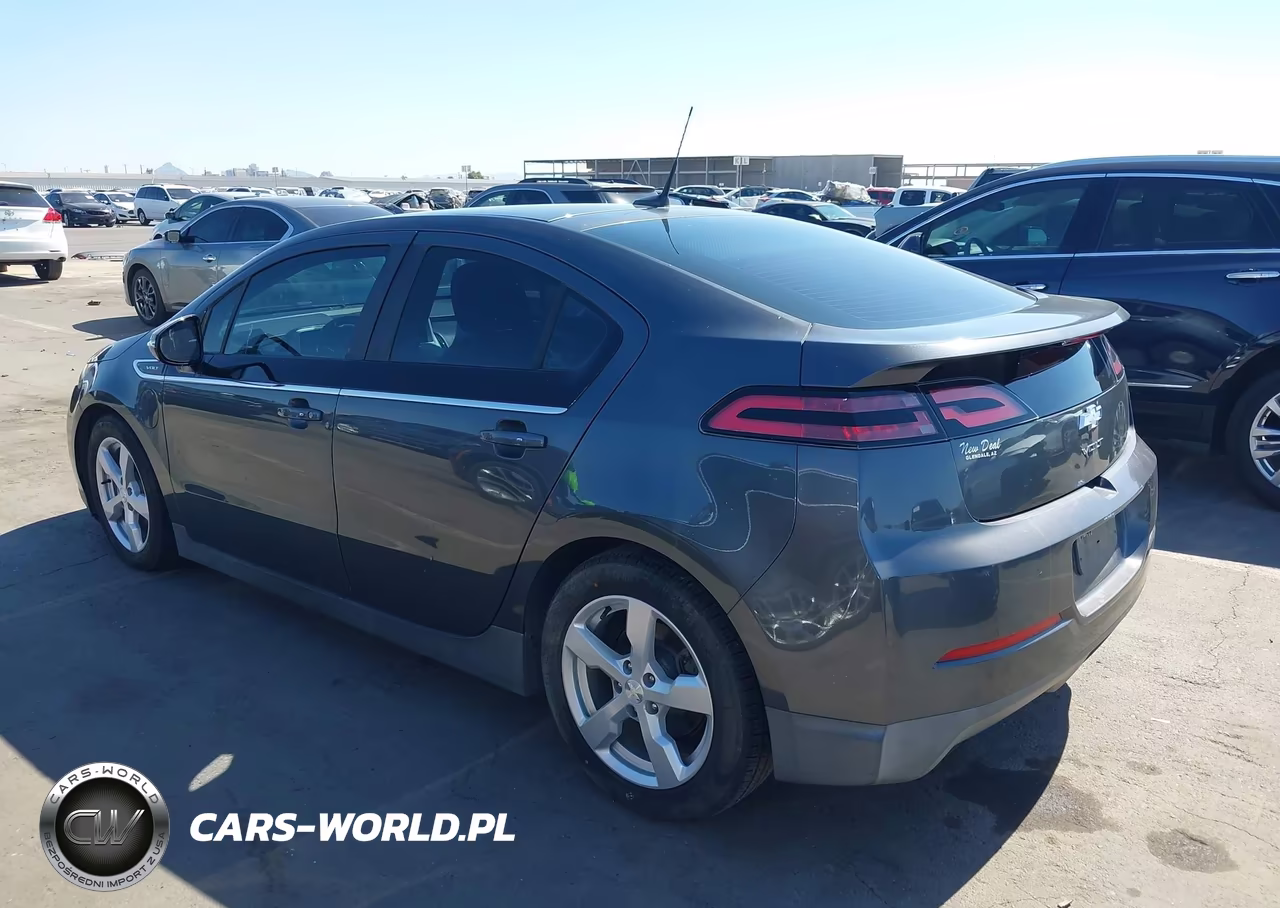 2013 Chevrolet Volt VIN:1G1RE6E40DU128737 - 3