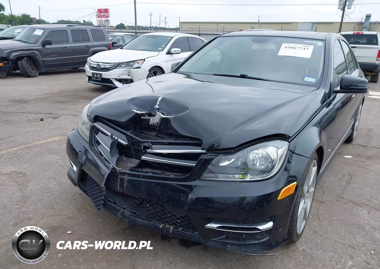 2014 Mercedes-Benz C 250 Sport VIN:WDDGF4HB7EG240807 - 6