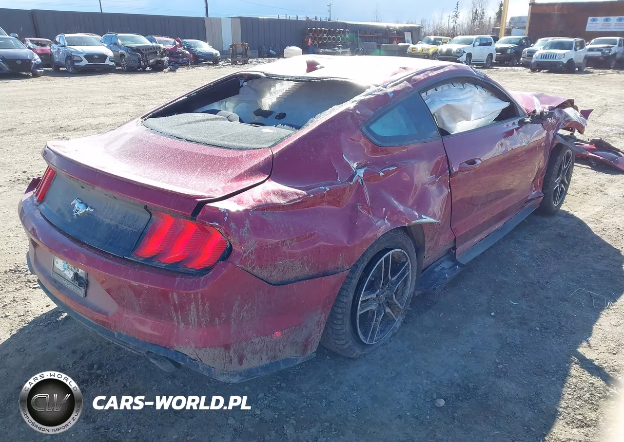 2020 Ford Mustang Ecoboost Fastback VIN:1FA6P8THXL5150958 - 4