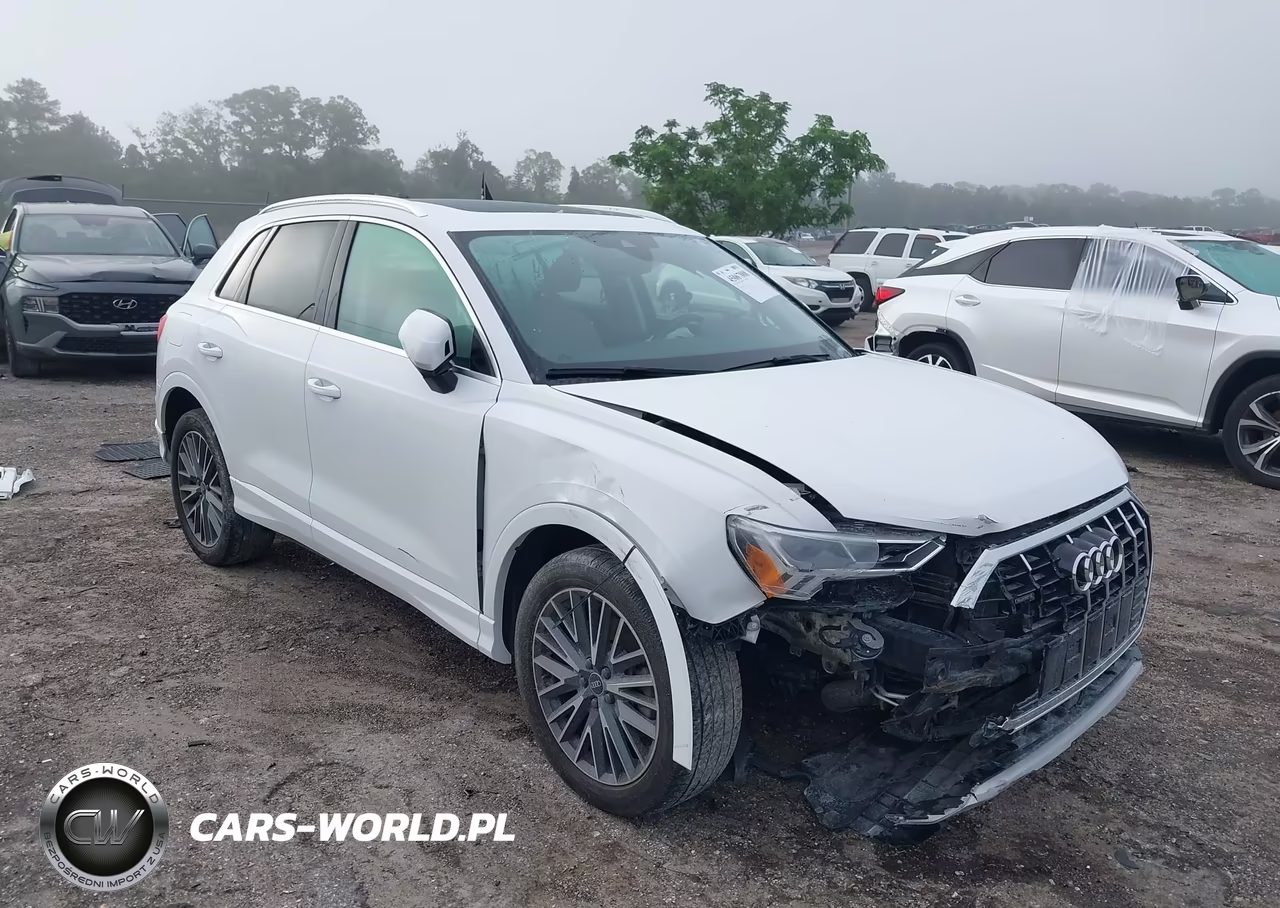 2021 Audi Q3 Premium Plus 40 Tfsi Quattro Tiptronic – zdjęcie 1 z 16