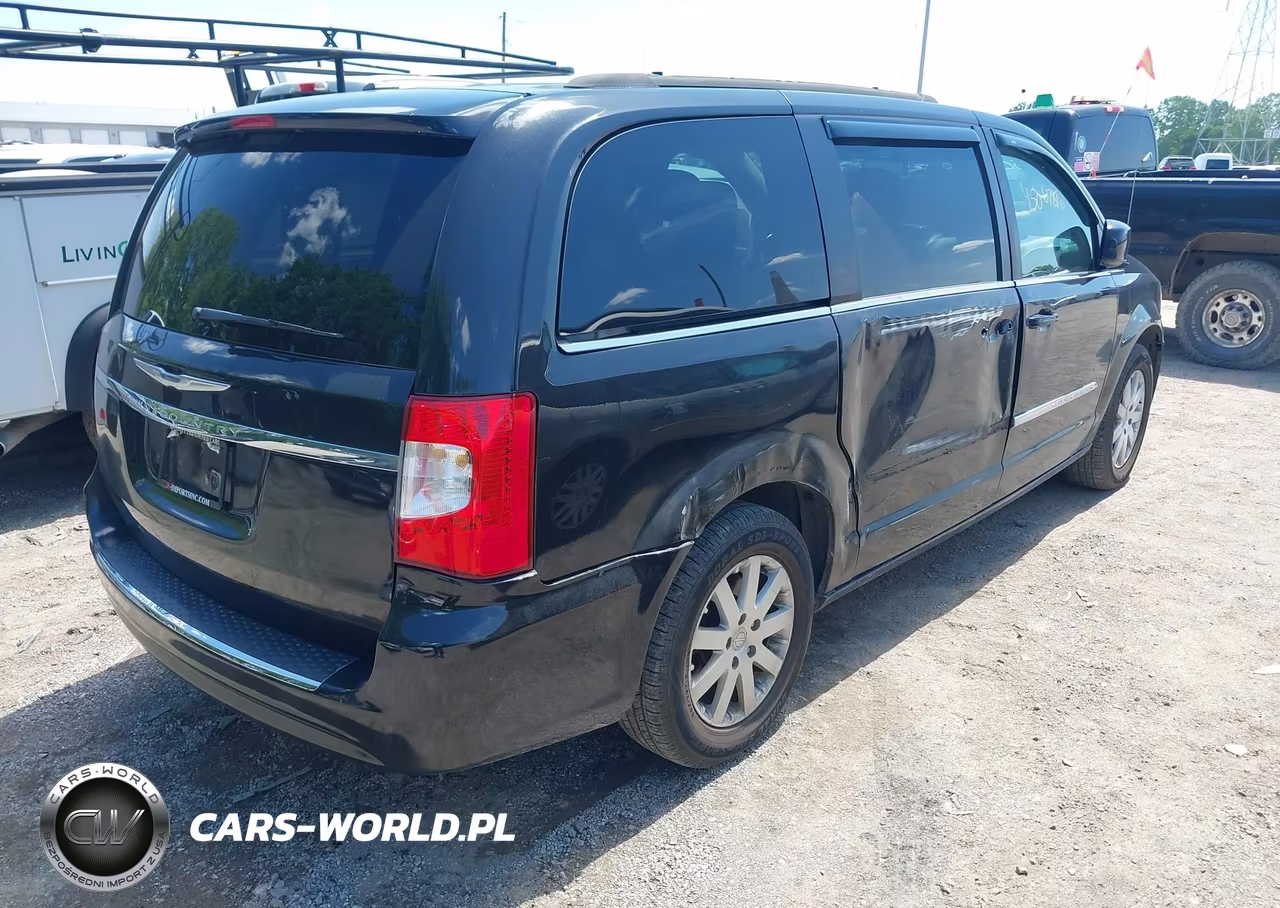 2015 Chrysler Town & Country Touring VIN:2C4RC1BG4FR664914 - 4