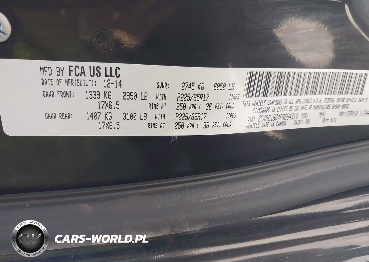 2015 Chrysler Town & Country Touring VIN:2C4RC1BG4FR664914 - 9