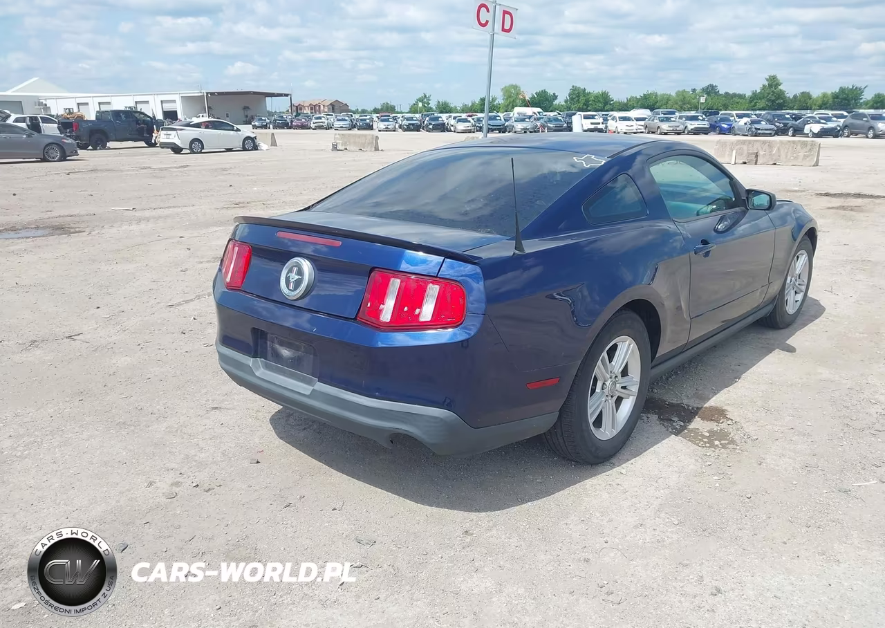 2012 Ford Mustang V6 VIN:1ZVBP8AM8C5215800 - 4