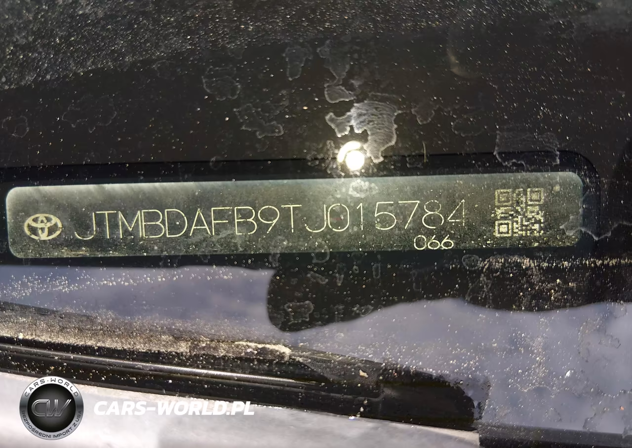 2026 Toyota Bz Xle VIN:JTMBDAFB9TJ015784 - 8