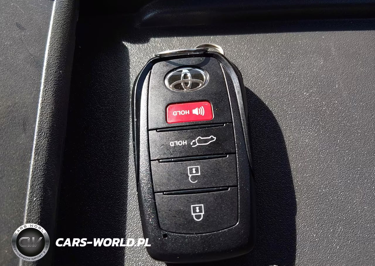 2026 Toyota Bz Xle VIN:JTMBDAFB9TJ015784 - 9