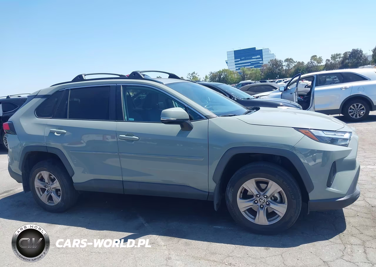 2023 Toyota Rav4 Xle VIN:2T3W1RFV9PW242662 - 13