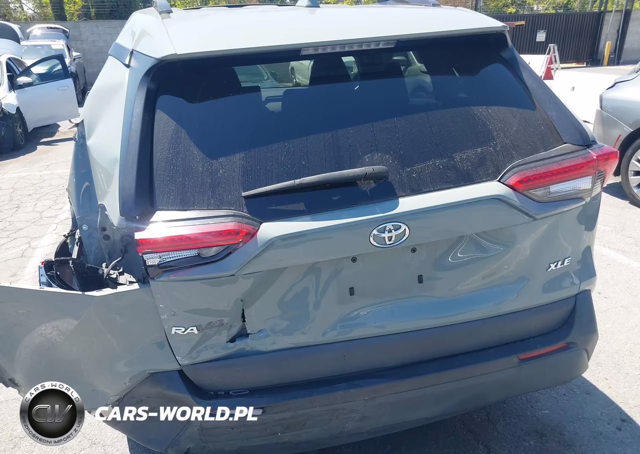 2023 Toyota Rav4 Xle VIN:2T3W1RFV9PW242662 - 17