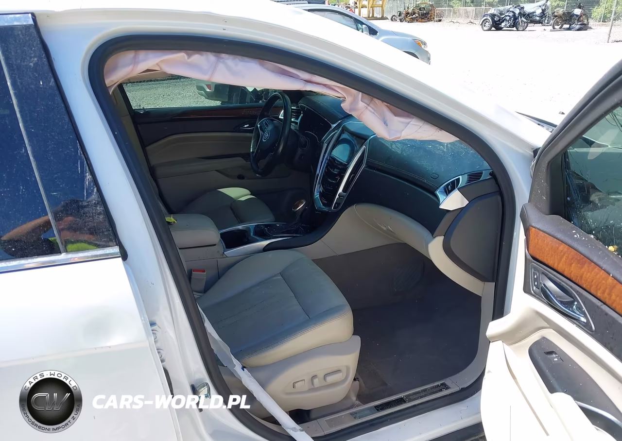 2013 Cadillac Srx Luxury Collection VIN:3GYFNCE32DS591568 - 5