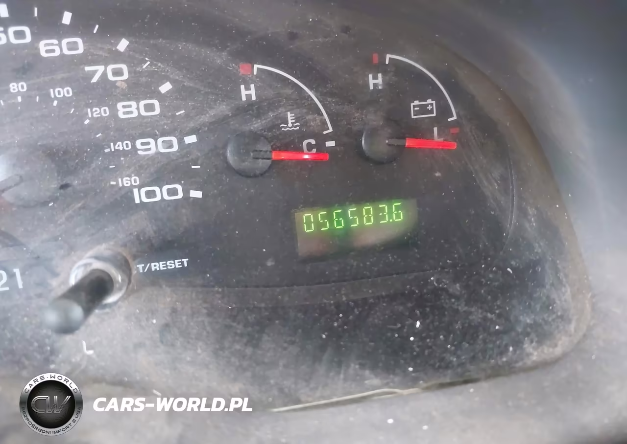 2005 Ford E-450 Cutaway Standard VIN:1FDXE45S45HA01268 - 5