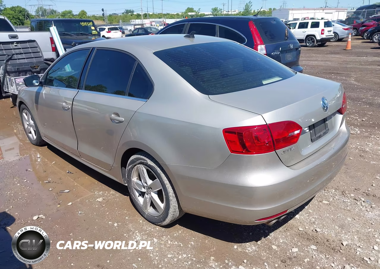 2014 Volkswagen Jetta 2.0L Tdi VIN:3VWLL7AJ9EM246180 - 3