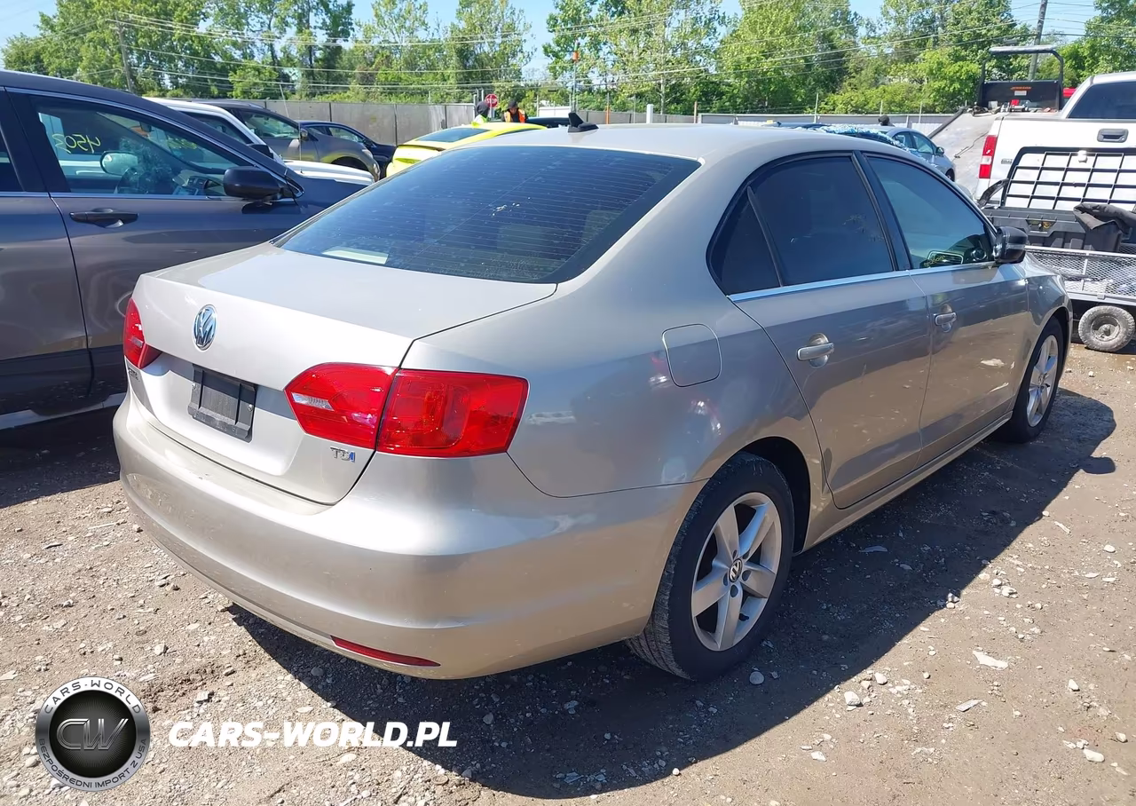2014 Volkswagen Jetta 2.0L Tdi VIN:3VWLL7AJ9EM246180 - 4