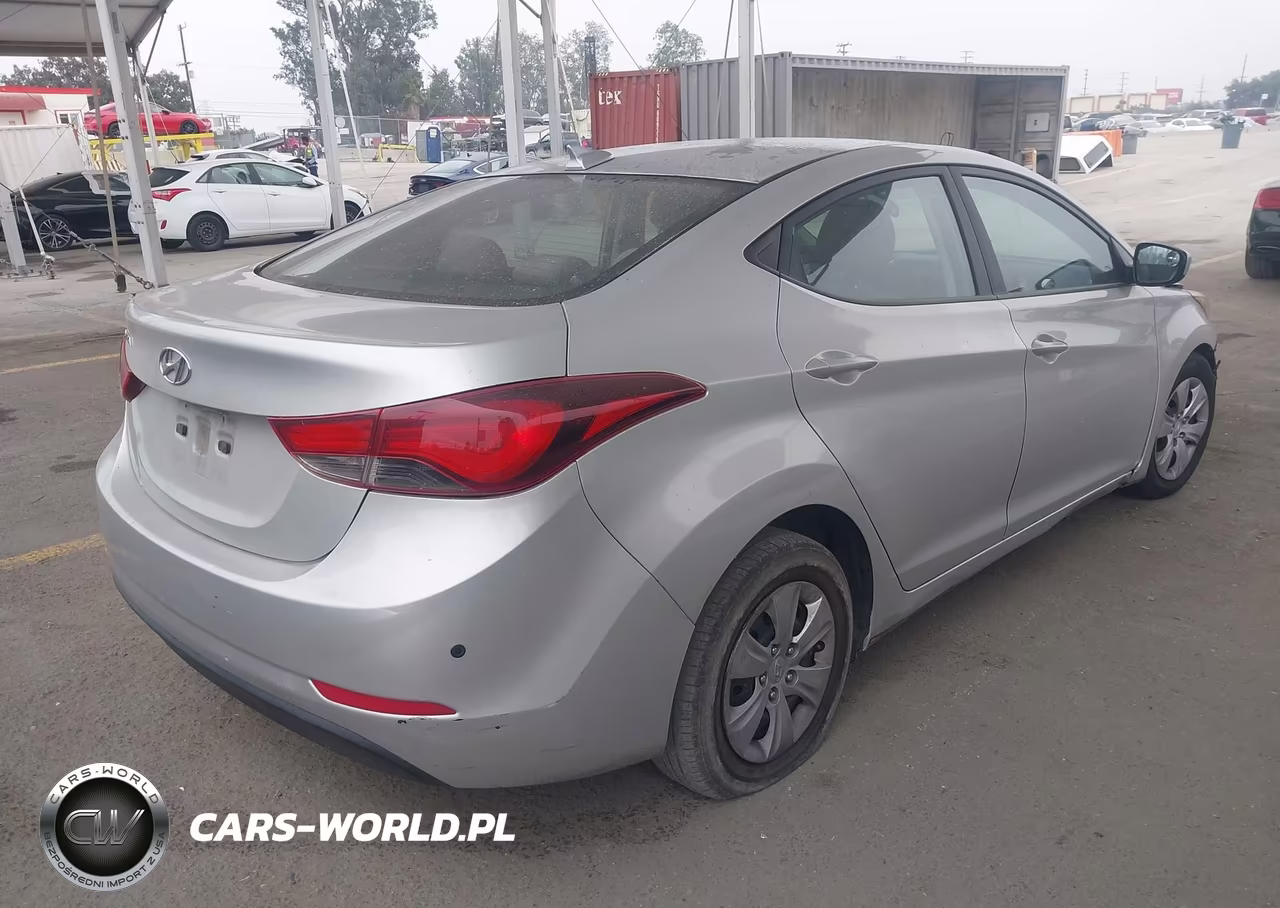 2016 Hyundai Elantra Se VIN:5NPDH4AE6GH706284 - 4