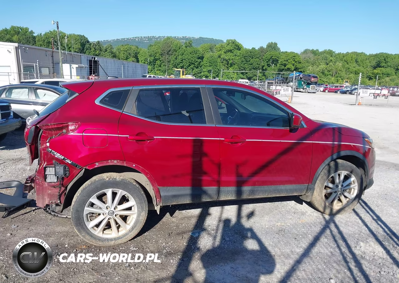 2019 Nissan Rogue Sport S VIN:JN1BJ1CPXKW237506 - 14