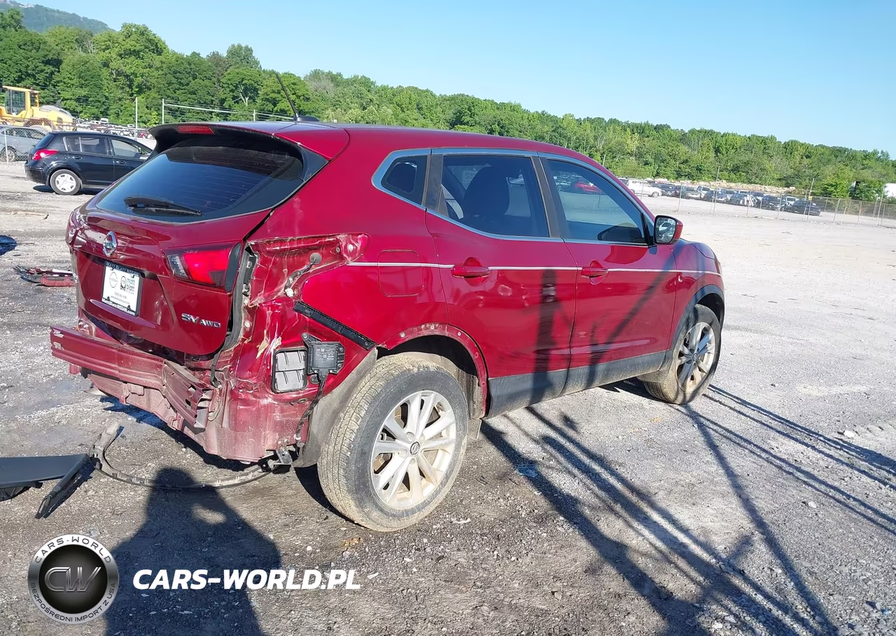 2019 Nissan Rogue Sport S VIN:JN1BJ1CPXKW237506 - 4