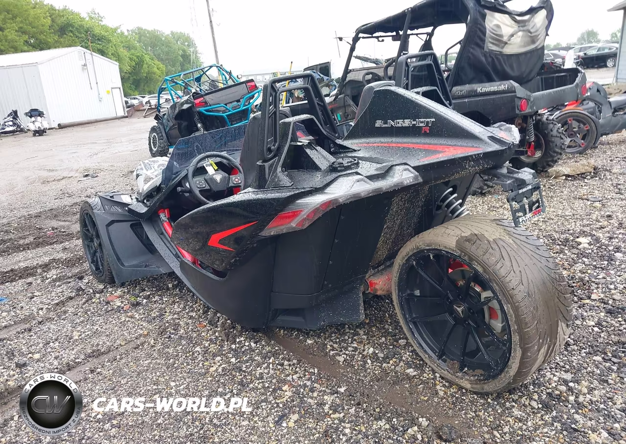 2020 Polaris Slingshot R VIN:57XAARHB7L8138899 - 3