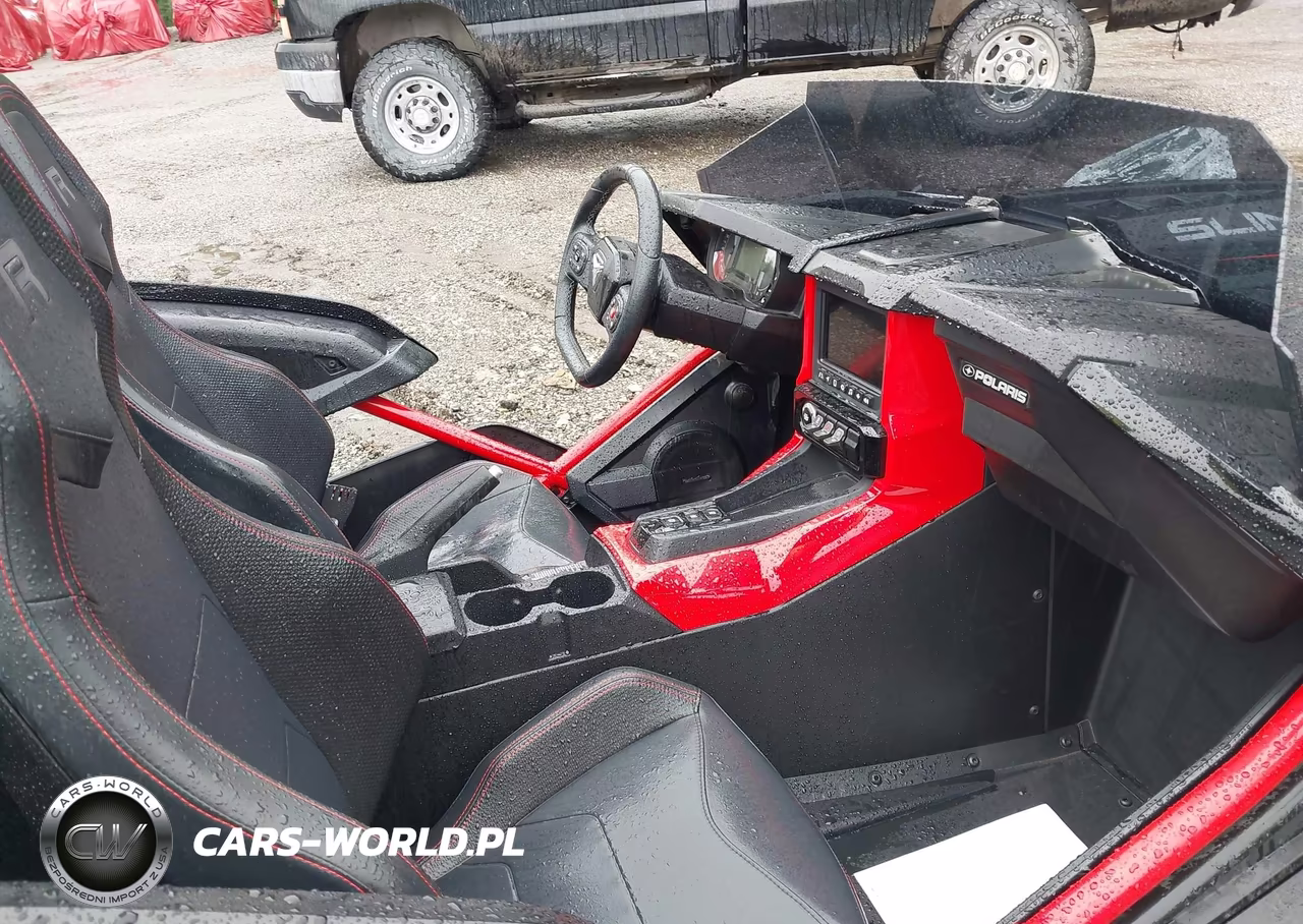 2020 Polaris Slingshot R VIN:57XAARHB7L8138899 - 5