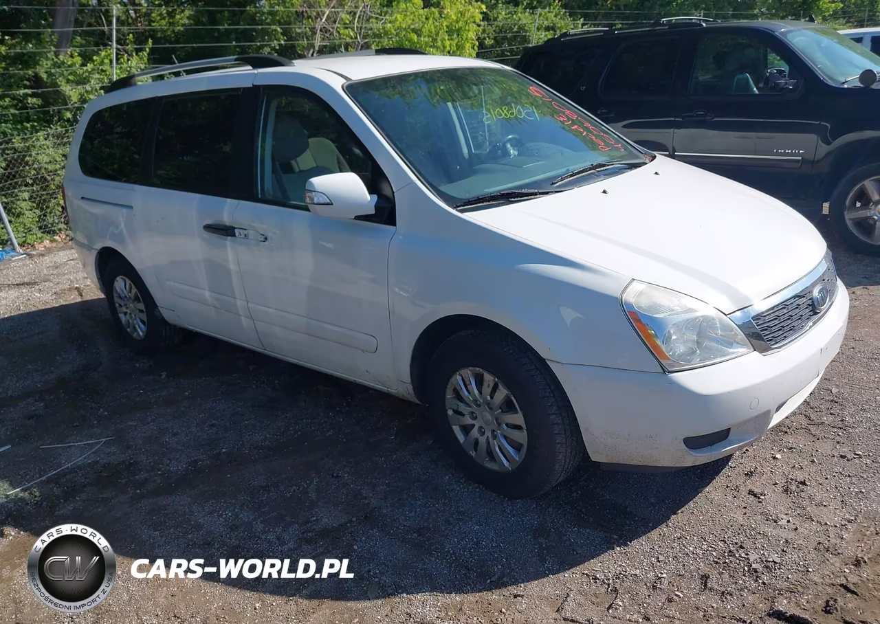2012 Kia Sedona Lx