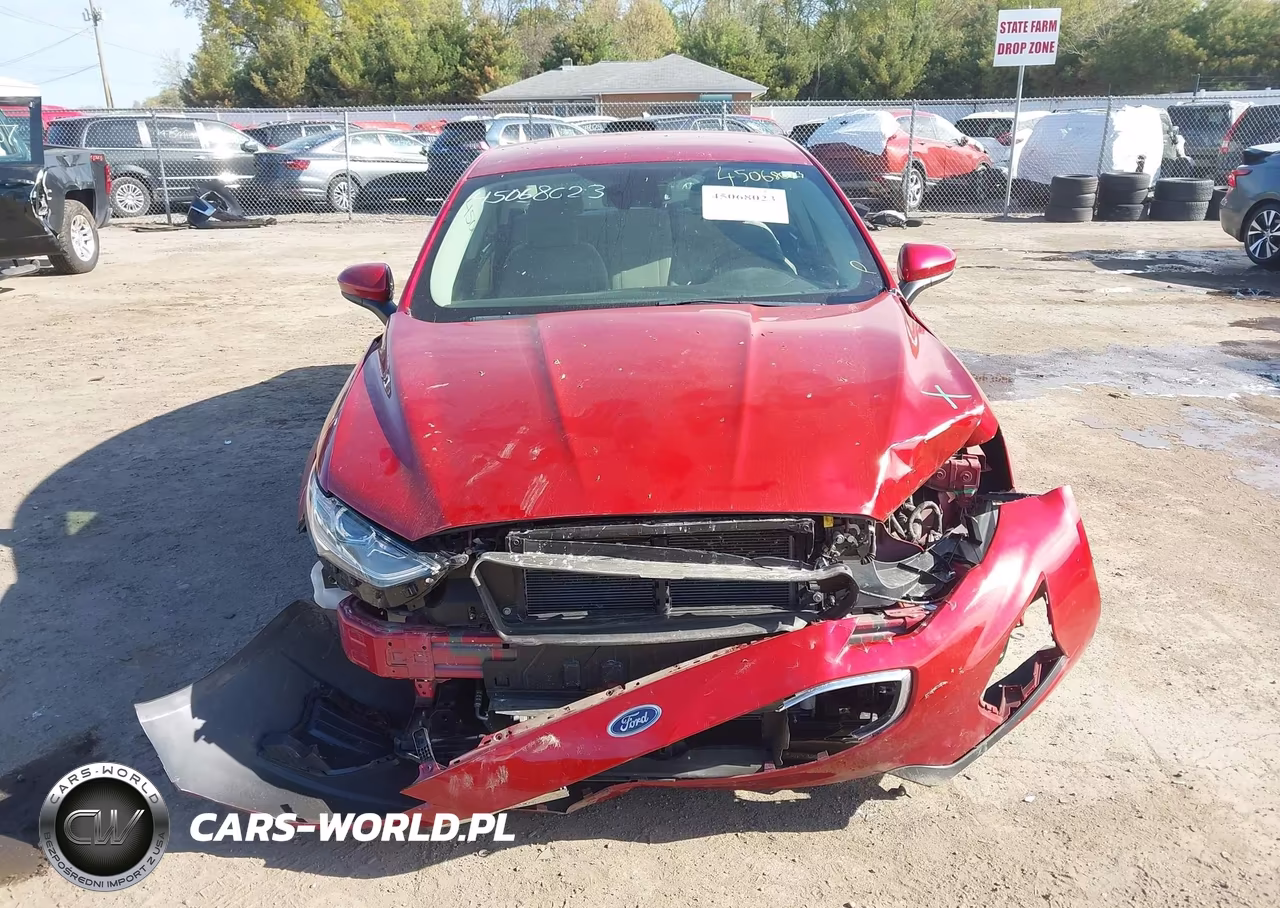 2020 Ford Fusion S VIN:3FA6P0G75LR162824 - 13