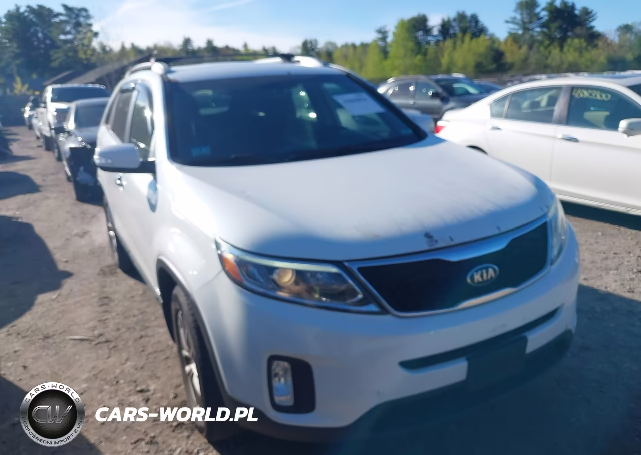 2015 KIA SORENTO LX
