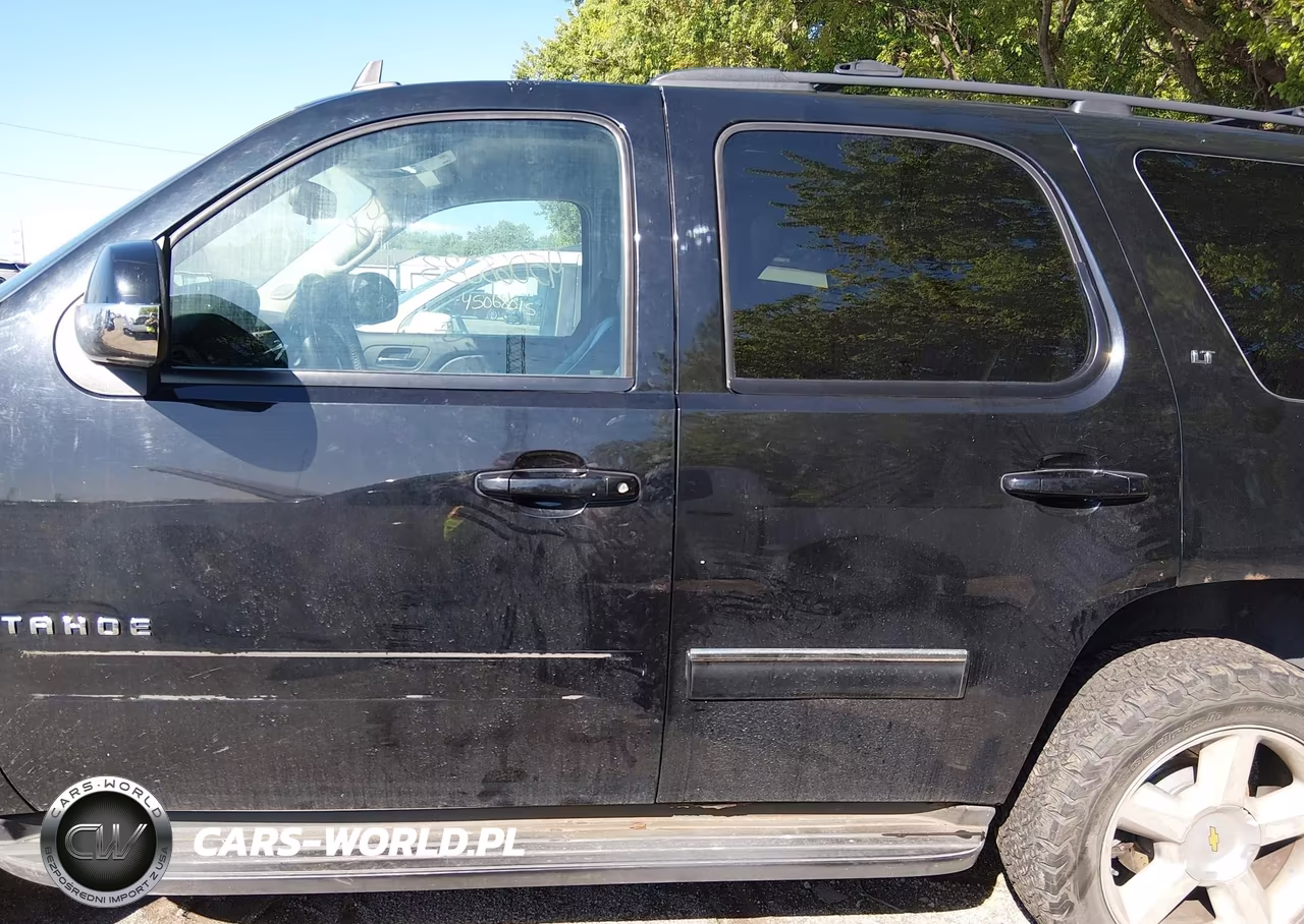 2010 Chevrolet Tahoe Lt VIN:1GNUKBE08AR205442 - 14