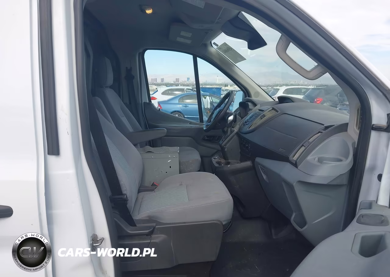 2018 Ford Transit-250 VIN:1FTYR1YM5JKA92900 - 5