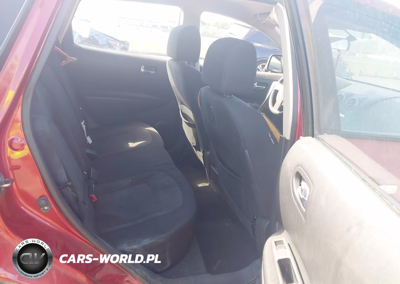 2011 Nissan Rogue S VIN:JN8AS5MVXBW293783 - 8