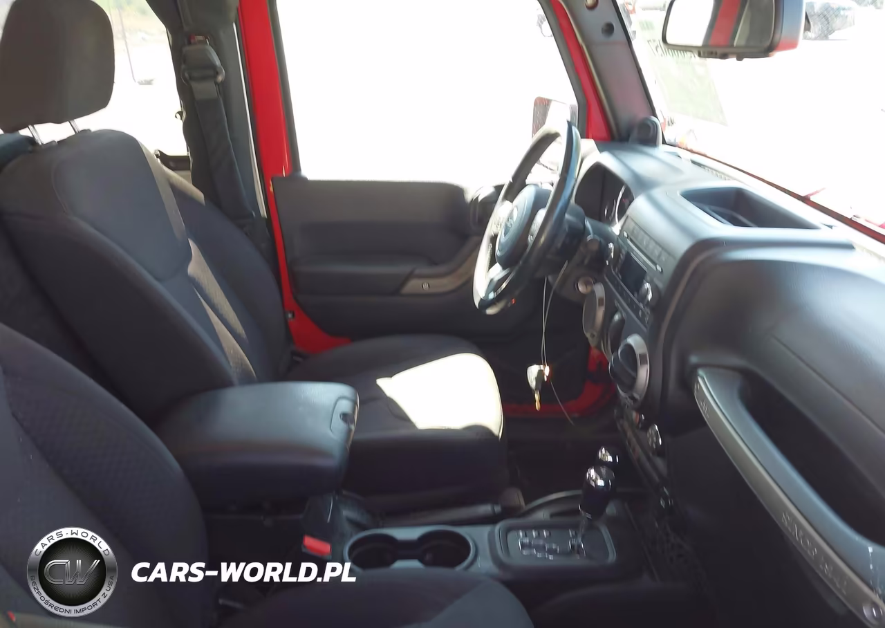2013 Jeep Wrangler Sport VIN:1C4AJWAGXDL677562 - 5
