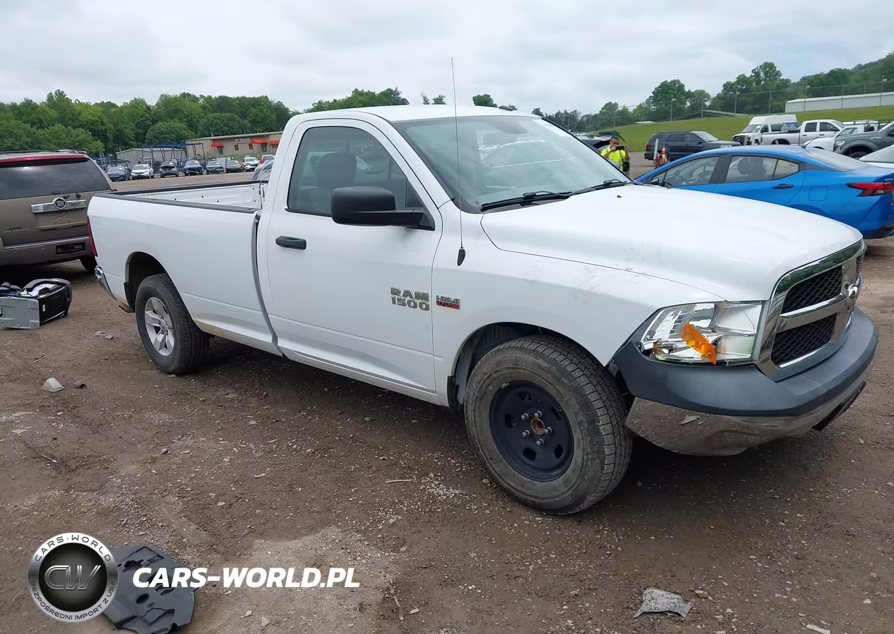 2018 Ram 1500 Tradesman 4X2 8' Box – zdjęcie 1 z 16