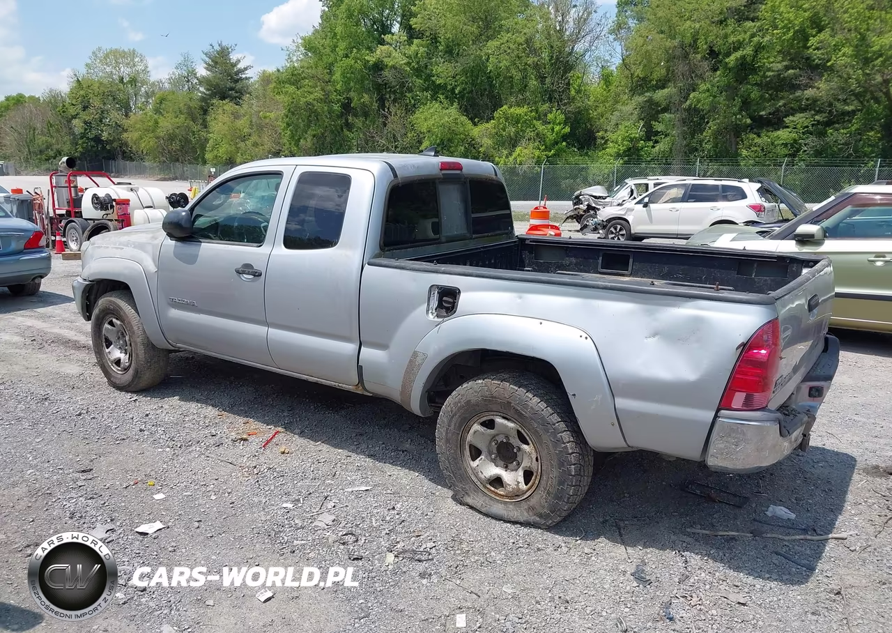 2012 Toyota Tacoma VIN:5TFUX4EN3CX016231 - 3