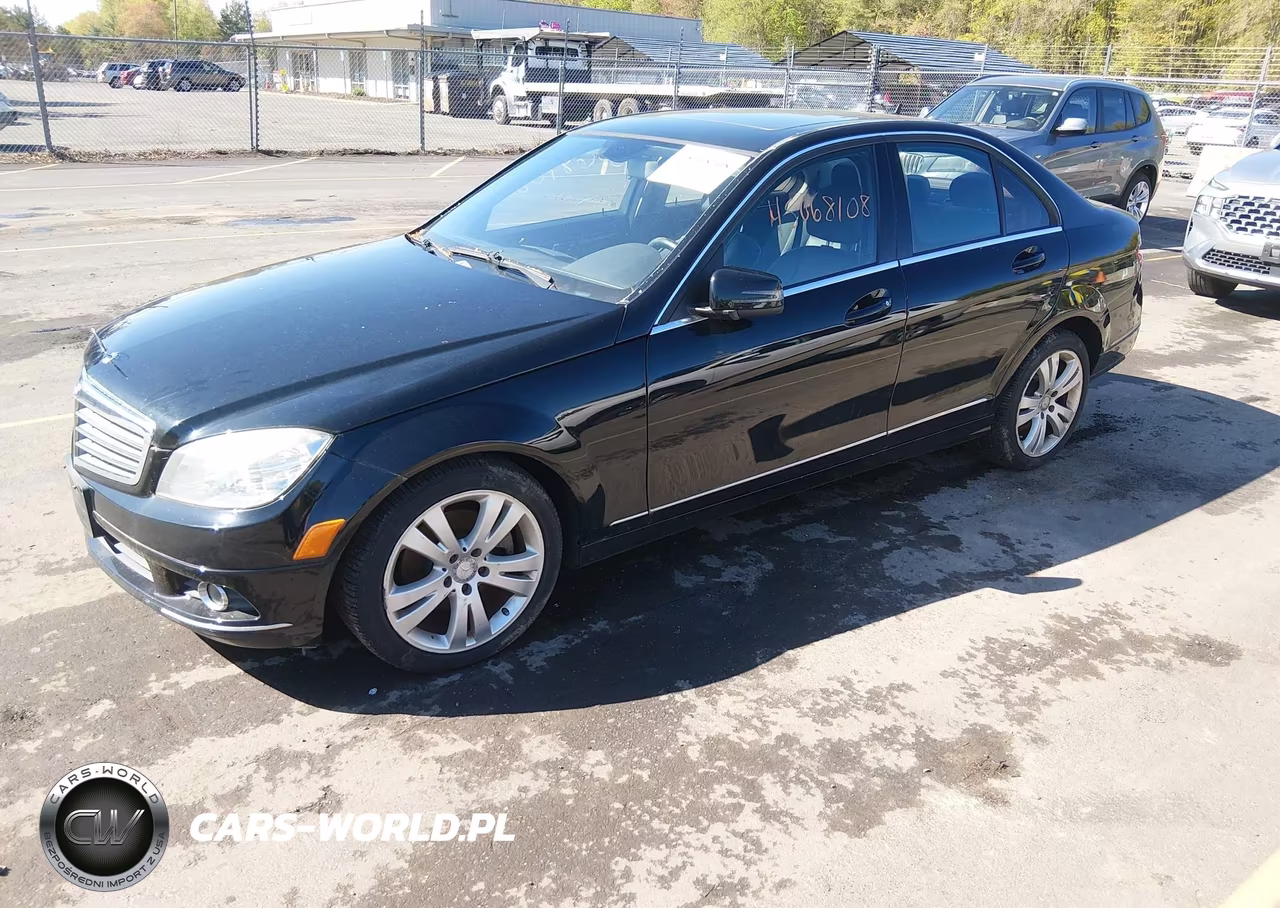 2011 Mercedes-Benz C 300 Luxury 4Matic-Sport 4Matic VIN:WDDGF8BB0BR148471 - 2